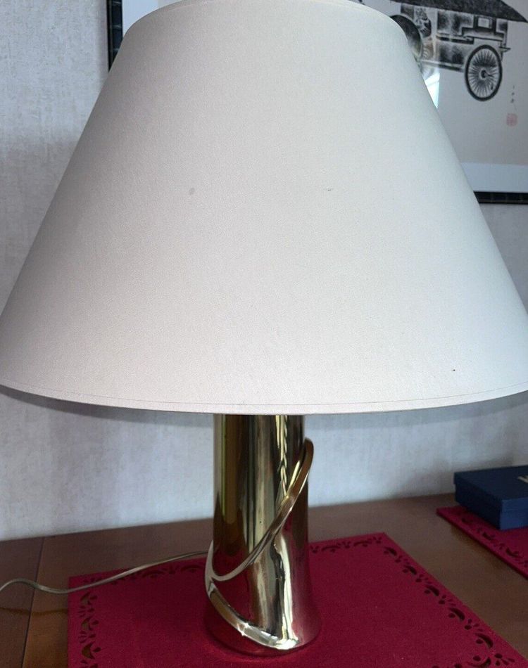 FRIGERIO Luciano Circa 1970 Grande lampada da salotto in ottone dorato H 60 cm