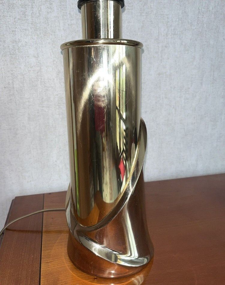 FRIGERIO Luciano Circa 1970 Grande lampada da salotto in ottone dorato H 60 cm