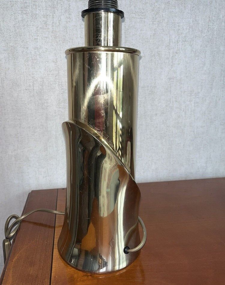 FRIGERIO Luciano Circa 1970 Grande lampada da salotto in ottone dorato H 60 cm