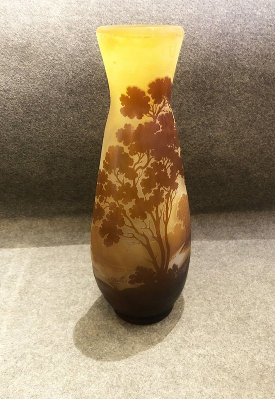 Vaso Art Nouveau con firma a stella di Emile Gallé, fine 1904 - 1908