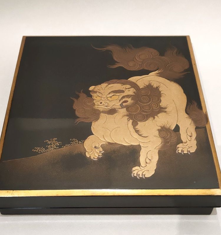 Suzuribako – Japanische Lackschreibmappe in Shishi, Edo, Meiji Japan