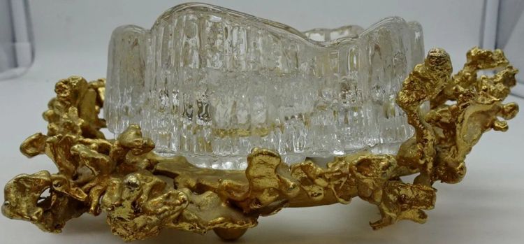 Claude Victor BOELTZ ( Born In 1937 ) White Quartz Cup And Gilded Bronze Setting