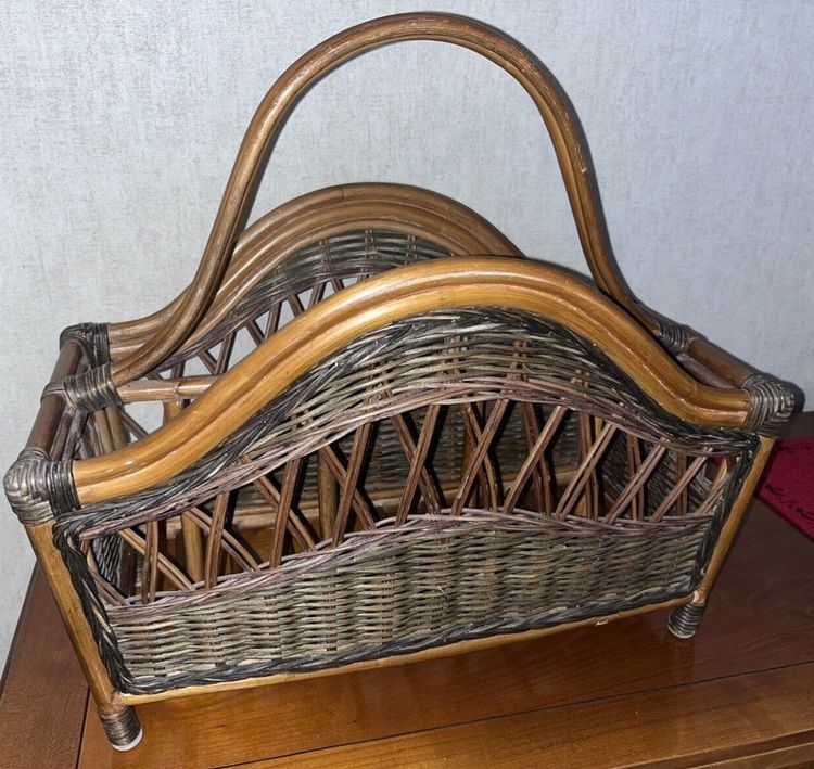 Ancienne Paire De Fauteuils + Porte Revues En Rotin Et Bambou Polychrome
