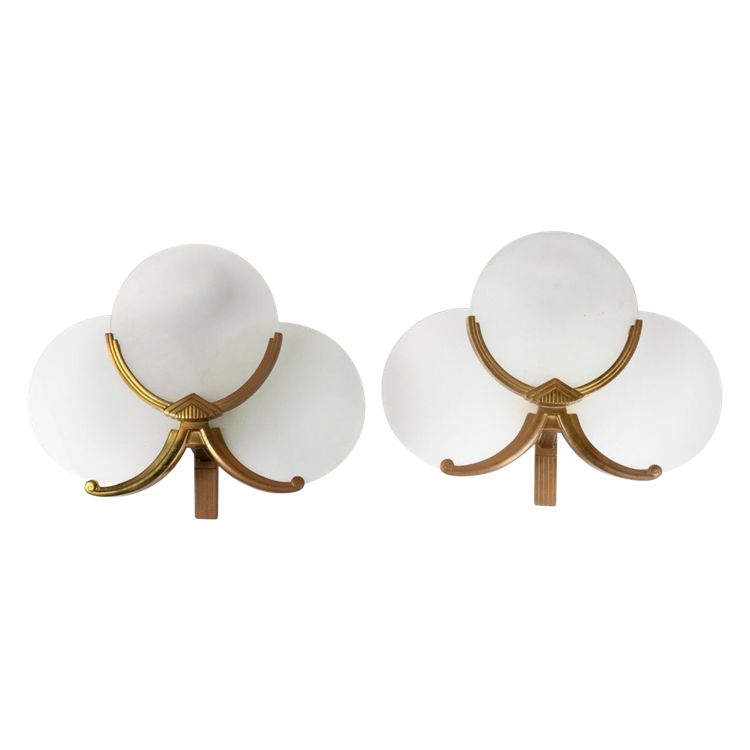 Art Deco Wall Lights In Gilded Metal And Three Glass Plates (Perzel Style)