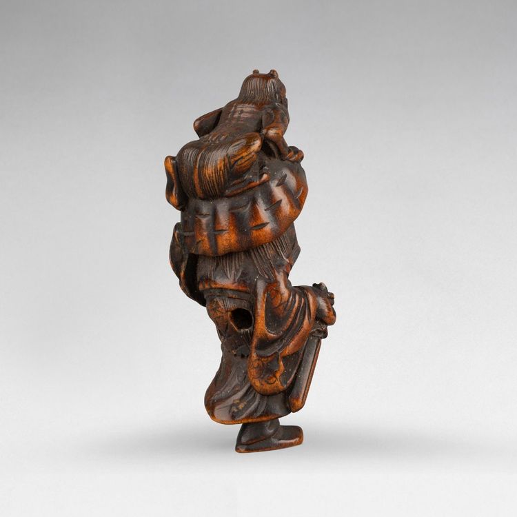 Netsuke in bosso raffigurante Shoki e Oni. Giappone 19 Edo
