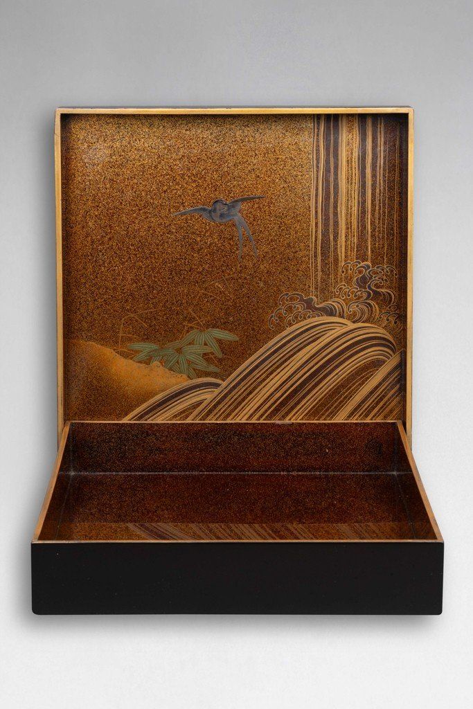 Suzuribako - Japanese Shishi Lacquer Writing Case, Meiji Japan