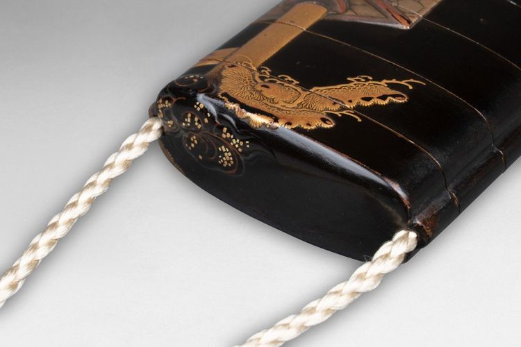 Inro Opening By 4 Cases Of A Horse With A Saddle Of Appearance. Edo Japan
