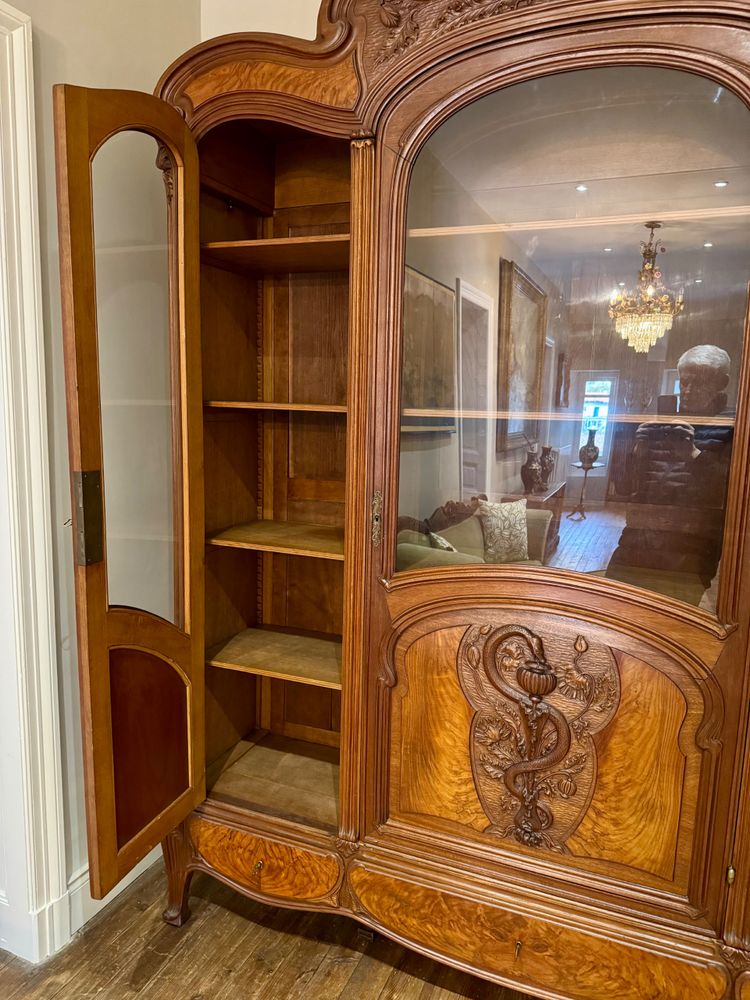 Bibliothèque / Vitrine Art Nouveau 