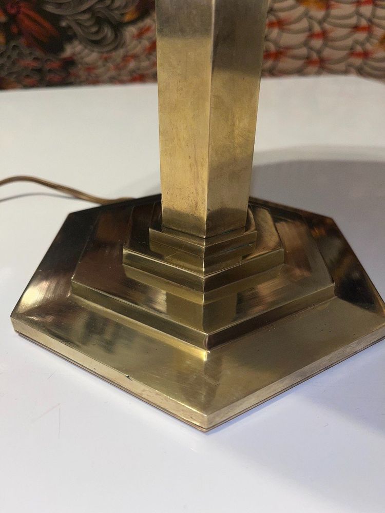 MORAND Paris   Grande Lampe De Bureau  Doré Moderniste à Cache-ampoule Hémisphérique Orientable