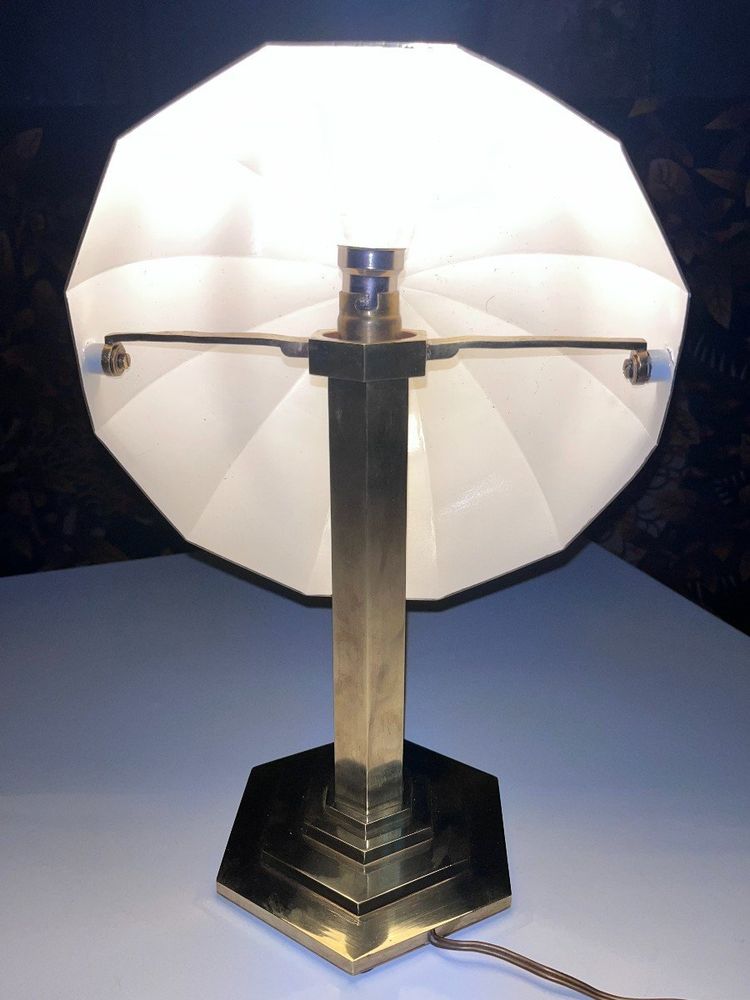 MORAND Paris   Grande Lampe De Bureau  Doré Moderniste à Cache-ampoule Hémisphérique Orientable