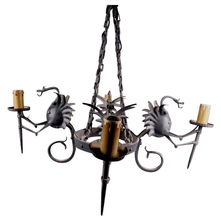 Alessandro MAZZUCOTELLI (1865-1938) (attributed to) Wrought Iron Chandelier Dragons