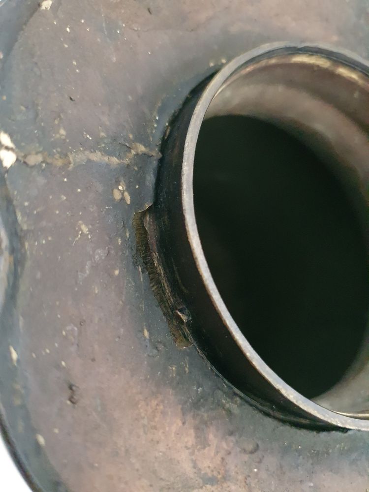 Encensoir ou hibachi en bronze d'époque Meiji avec base tripode