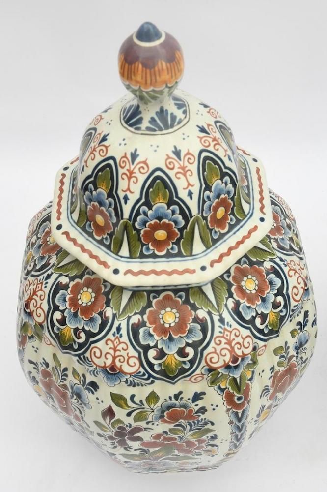 Pair of covered pots