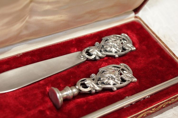 Set mit 3 Schreibutensilien zum Schreiben um 1900