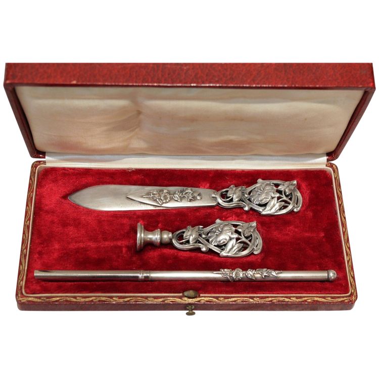 Set mit 3 Schreibutensilien zum Schreiben um 1900