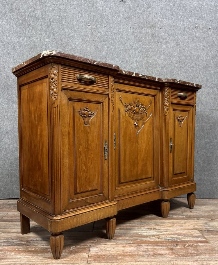 Attractive Art Deco period sideboard in walnut circa 1925