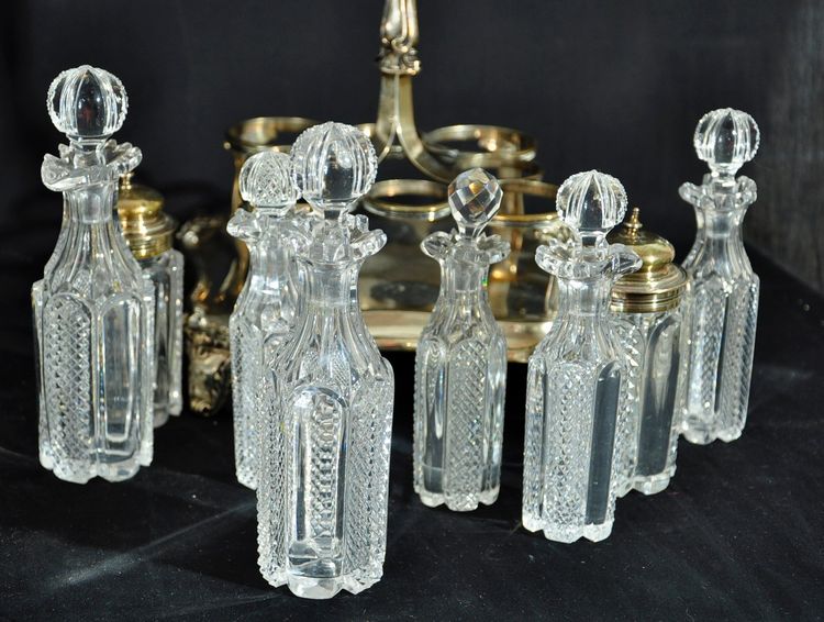 Crystal condiment set with silver frame