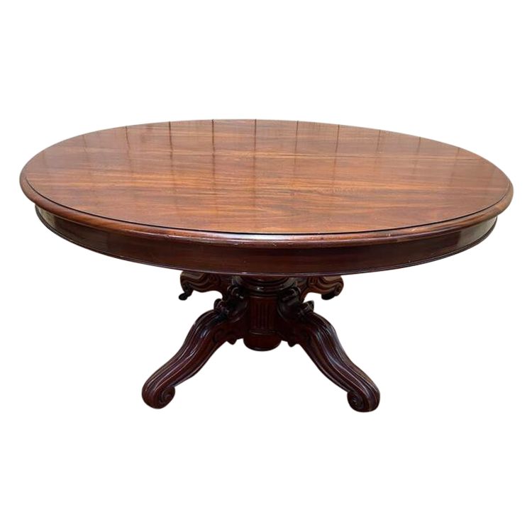Table à manger ovale en acajou Napoléon III