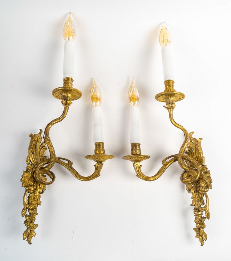 Paire d'Appliques Asymétriques en Bronze Doré, Époque Régence (1715-1723)