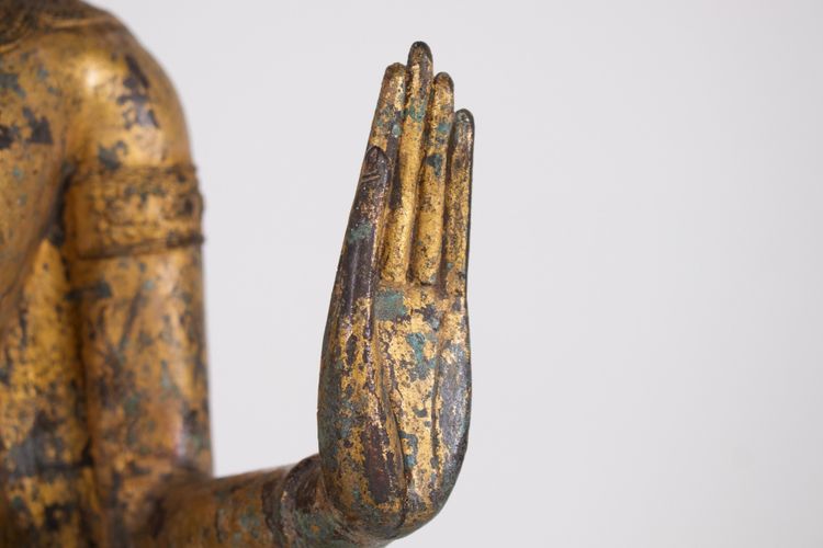 Buddha incoronato stile Ayutthaya