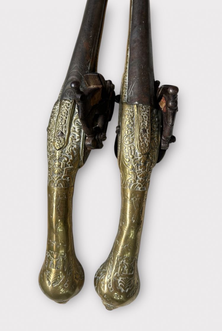 Paar "Kubur" Pistolen - Osmanische Balkan Türkische Kaiserreich Bronze Ziseliert 1830" Feuersteinpistole