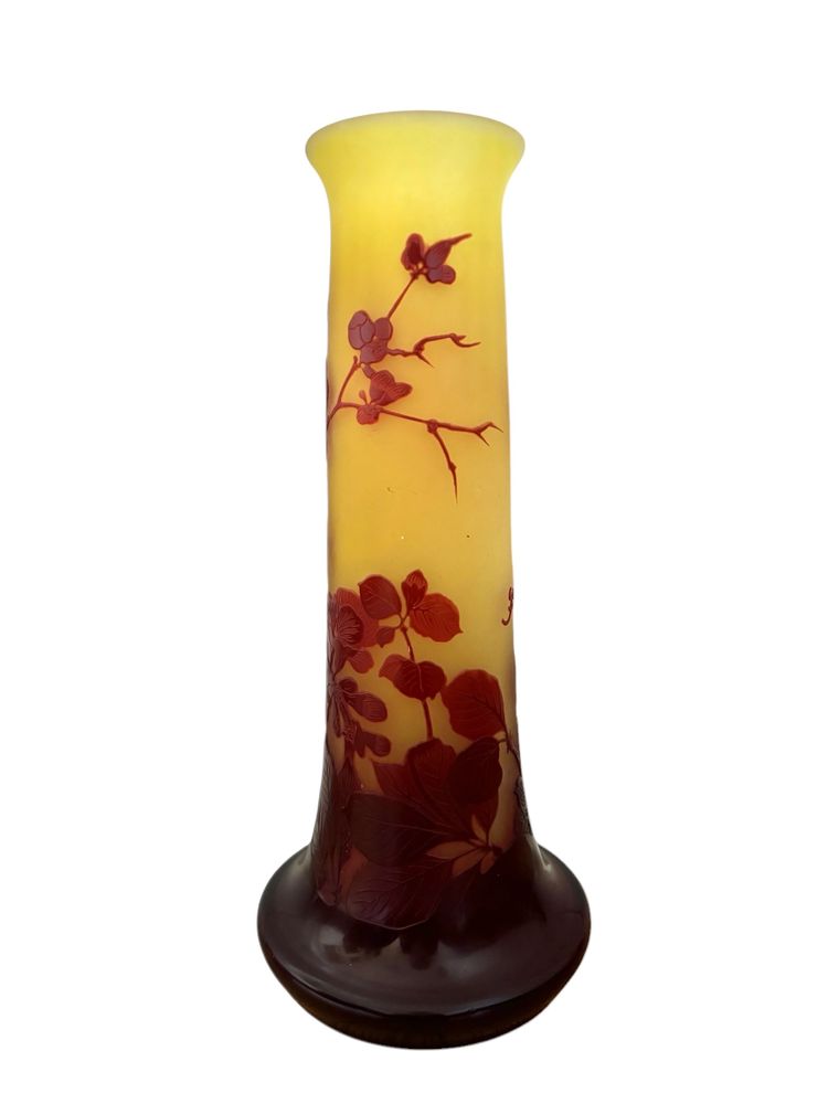 Gallé - Vase mit Apfelbaumblüten-Dekor Aus Japan