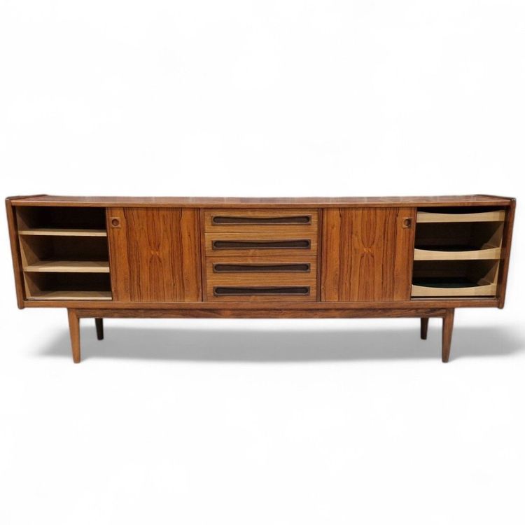 Credenza vintage in palissandro scandinavo, Johannes Andersen