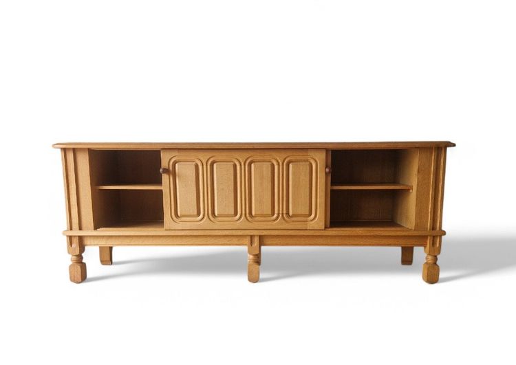 Mathias Sideboard in heller Eiche, Guillerme und Chambron