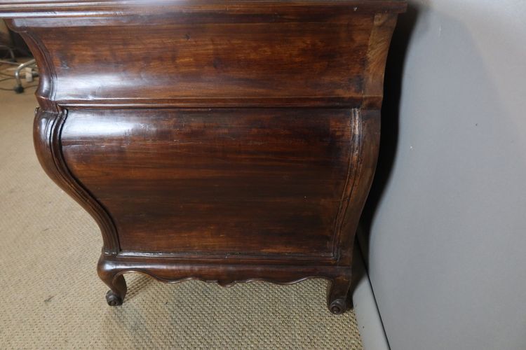 Commode XVIII en acajou tombeau 
