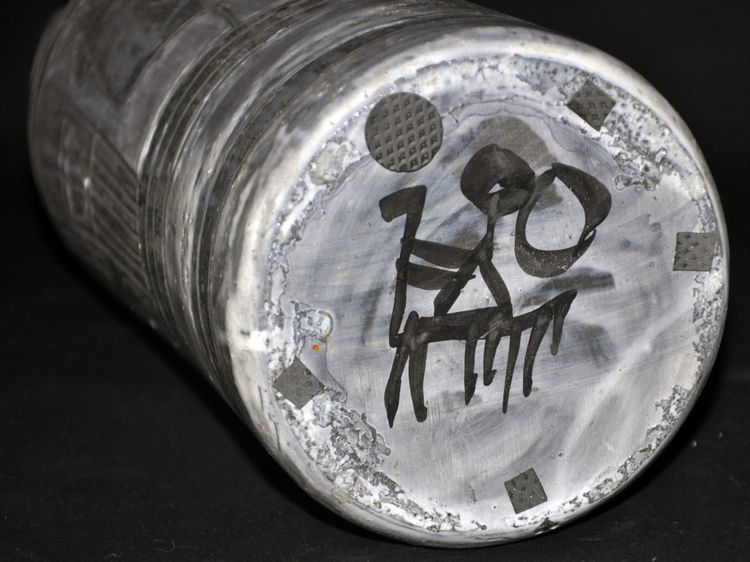 Vase signé Jacques Pouchain Période Poët-laval