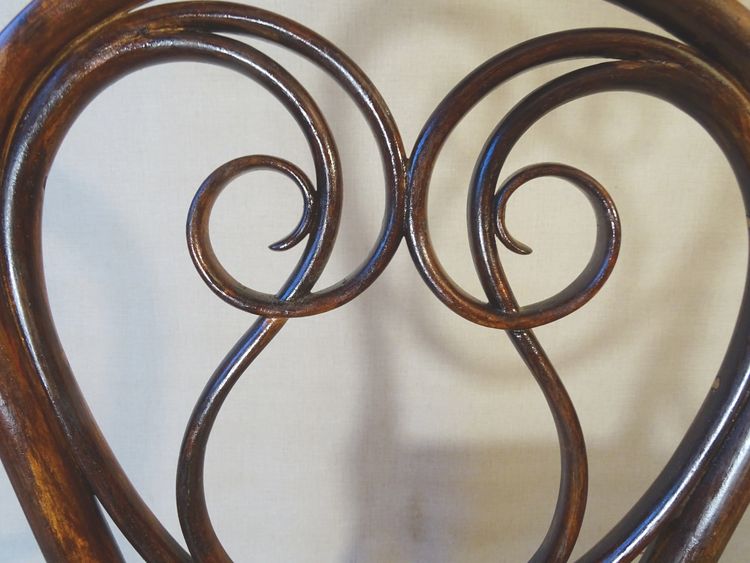 Chause Thonet N°13 bentwood, vers 1875 ,cannée, état original.