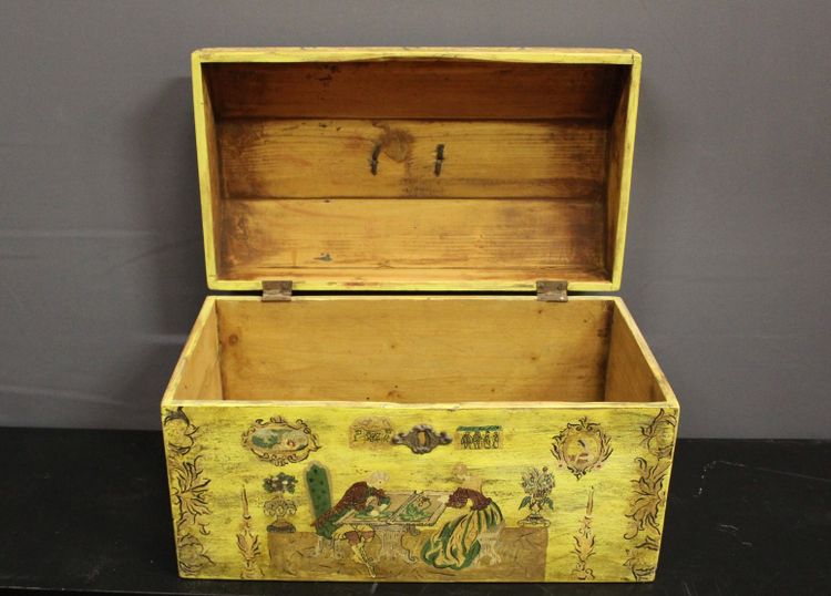 Coffret De Mariage En Bois Peint Vers 1900