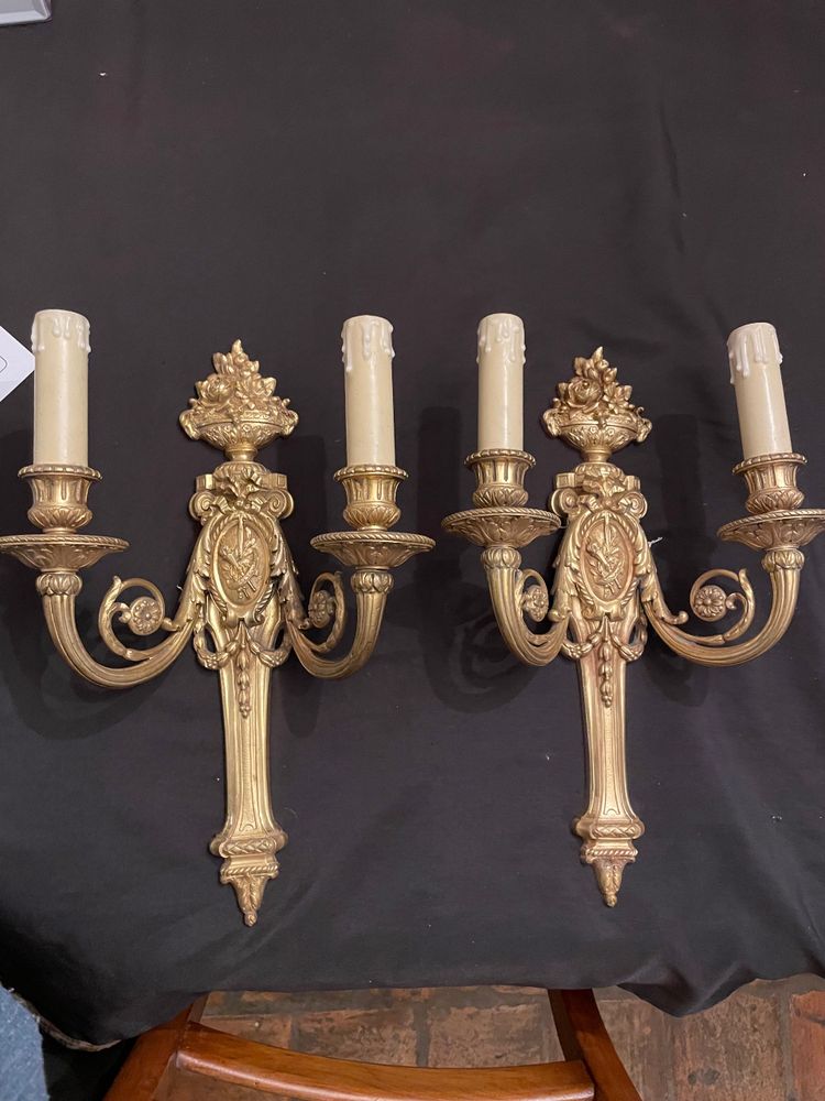 Paire d’appliques en bronze 