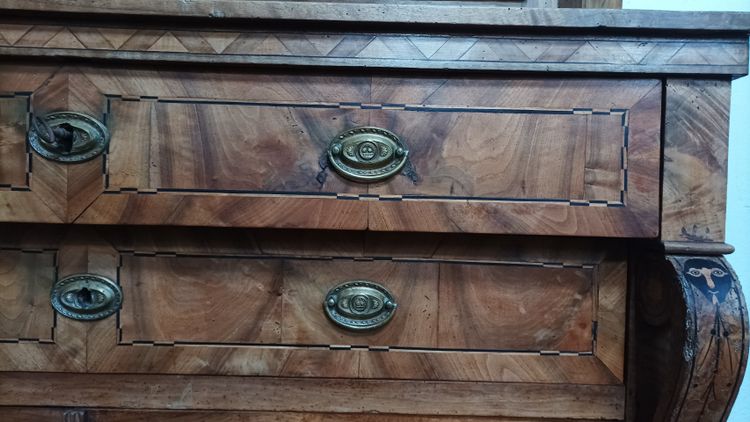 Credenza d'epoca Biedermeier in legno pregiato intarsiato ed ebano