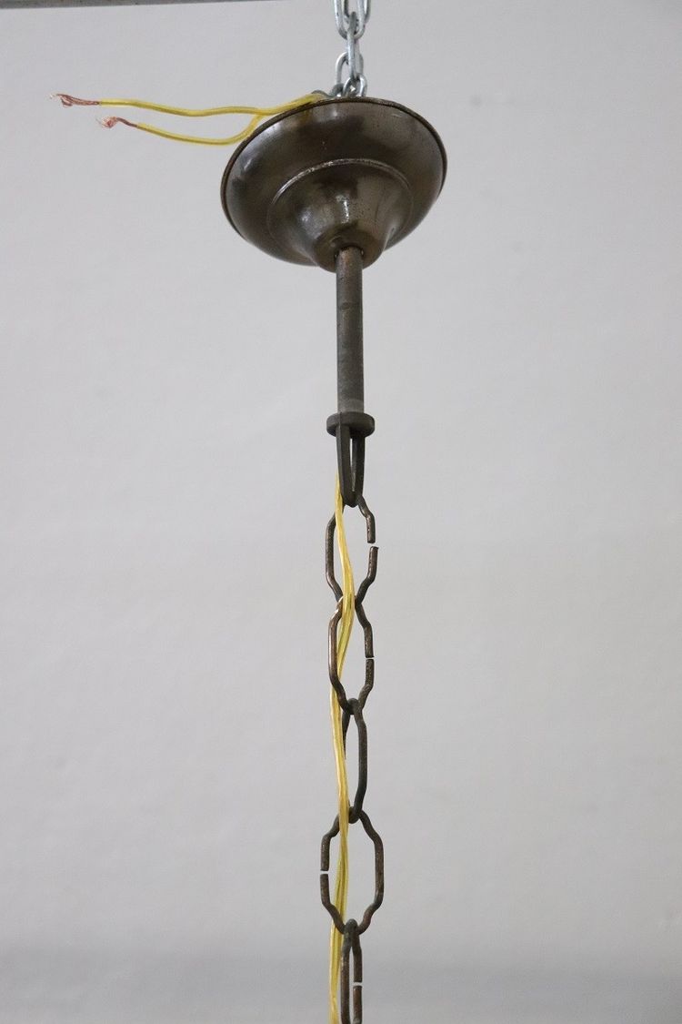 Lampada a sospensione in ottone e vetro, anni '60