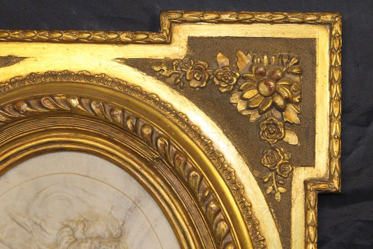 Pair of carved marble medallions with women's profiles in low relief by Louis Bottée expo 1889