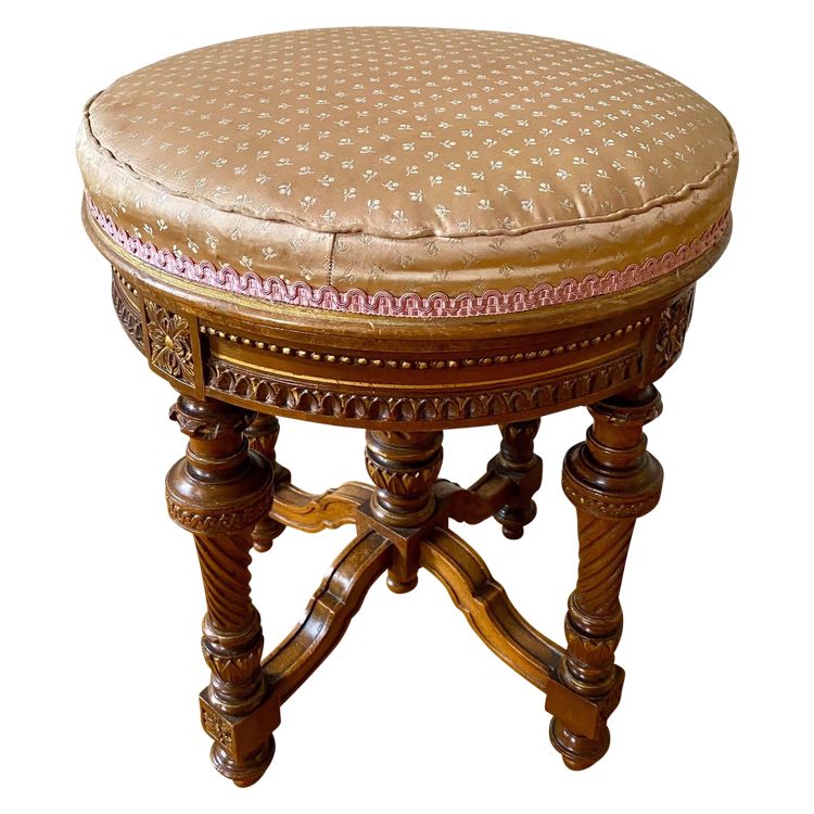 Napoleon III piano stool