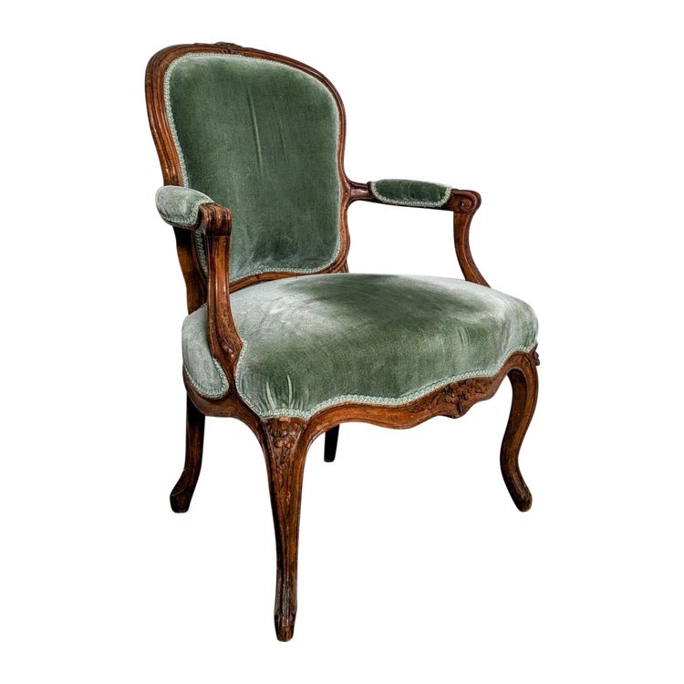 Louis Delanois, maître en 1761 - fauteuil en cabriolet - hêtre naturel et velours de soie