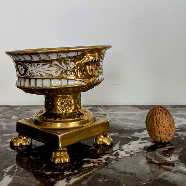Darte Frères - piccolo calamaio Impero, Restauro - porcellana dorata