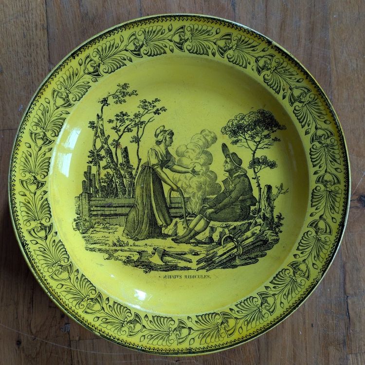 Montereau circa 1825-1833 - 6 fine earthenware dessert plates - historicist decor