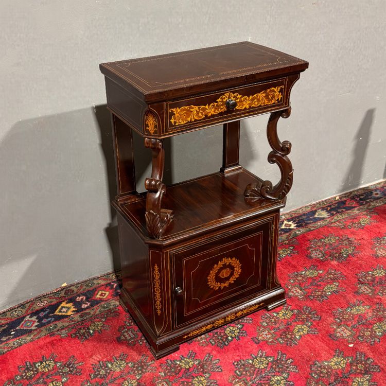 Armoire Smith napolitaine antique