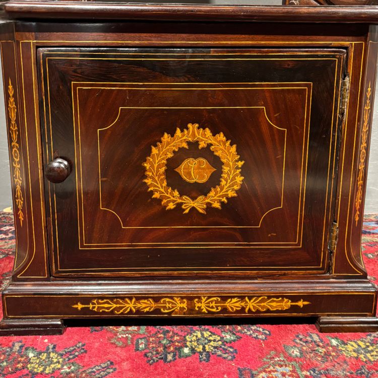 Armoire Smith napolitaine antique