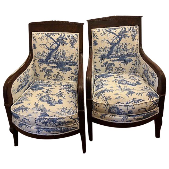 Very fine pair of mahogany and mahogany veneered bergères from the Empire period circa 1810