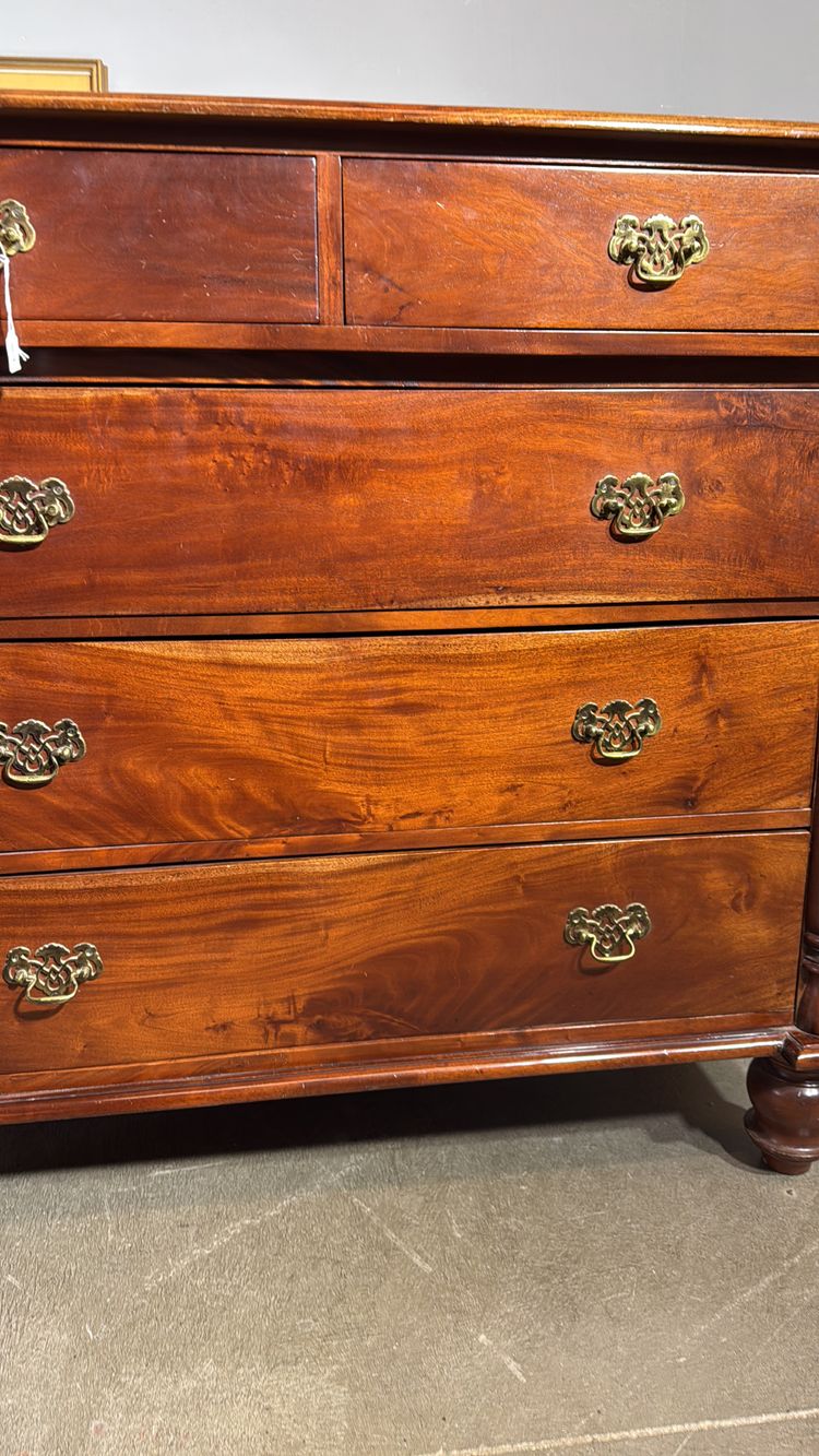 Commode ancienne George III, acajou anglais, fin du 19ème siècle, 101x105x55 cm