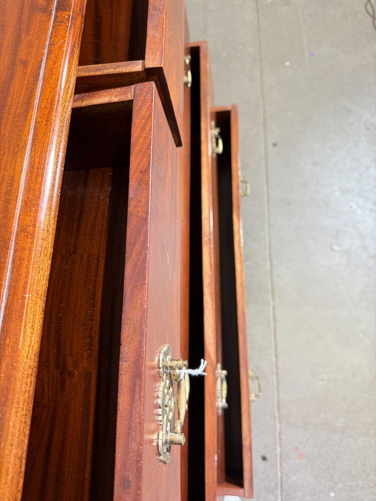 Commode ancienne George III, acajou anglais, fin du 19ème siècle, 101x105x55 cm