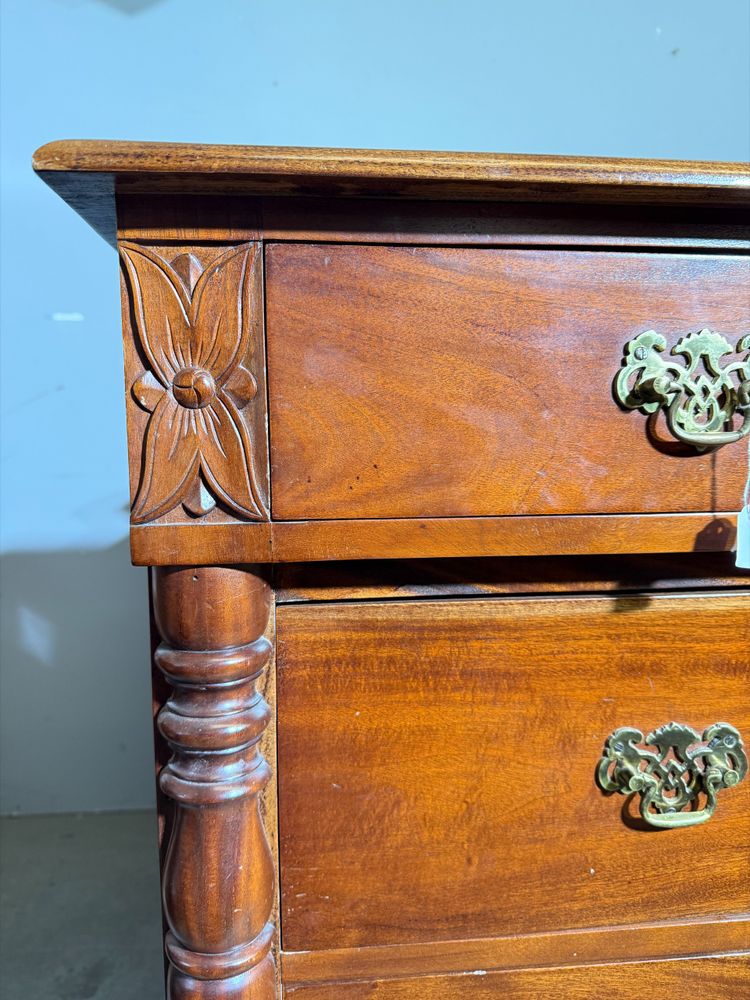 Commode ancienne George III, acajou anglais, fin du 19ème siècle, 101x105x55 cm
