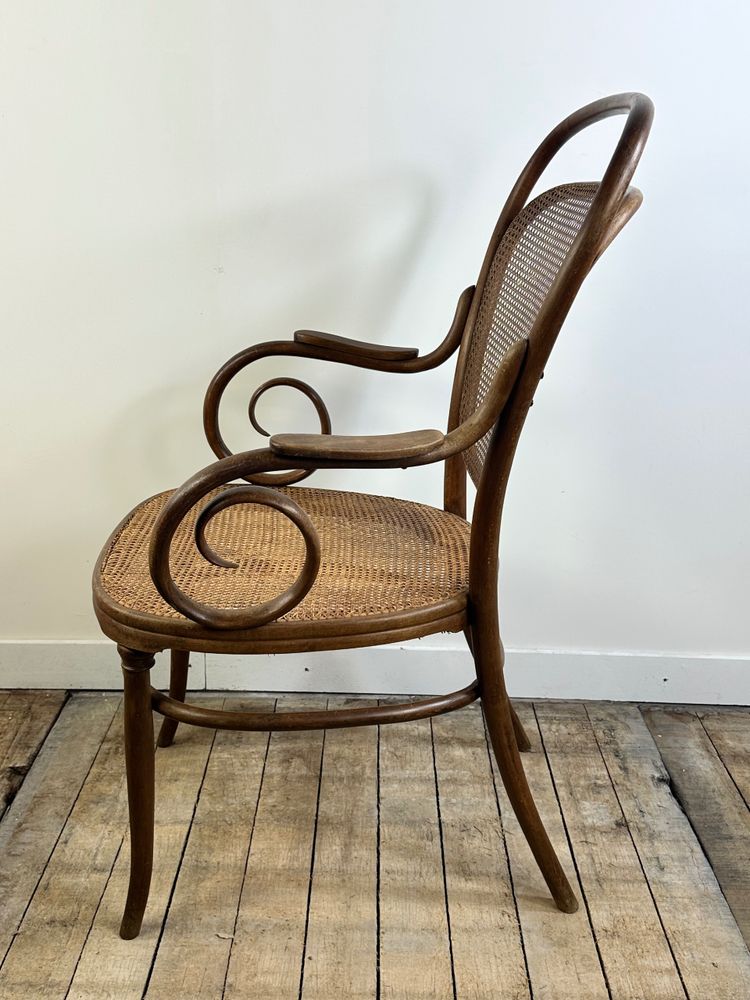 Thonet armchair no. 12 from 1861
