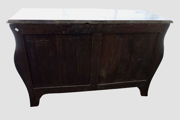 Commode tombeau estampillée Mondon
