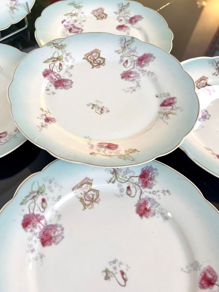 6 Assiettes à Dessert Entremets Initiales TB - Service De Table En Porcelaine - Fin 19e Siècle