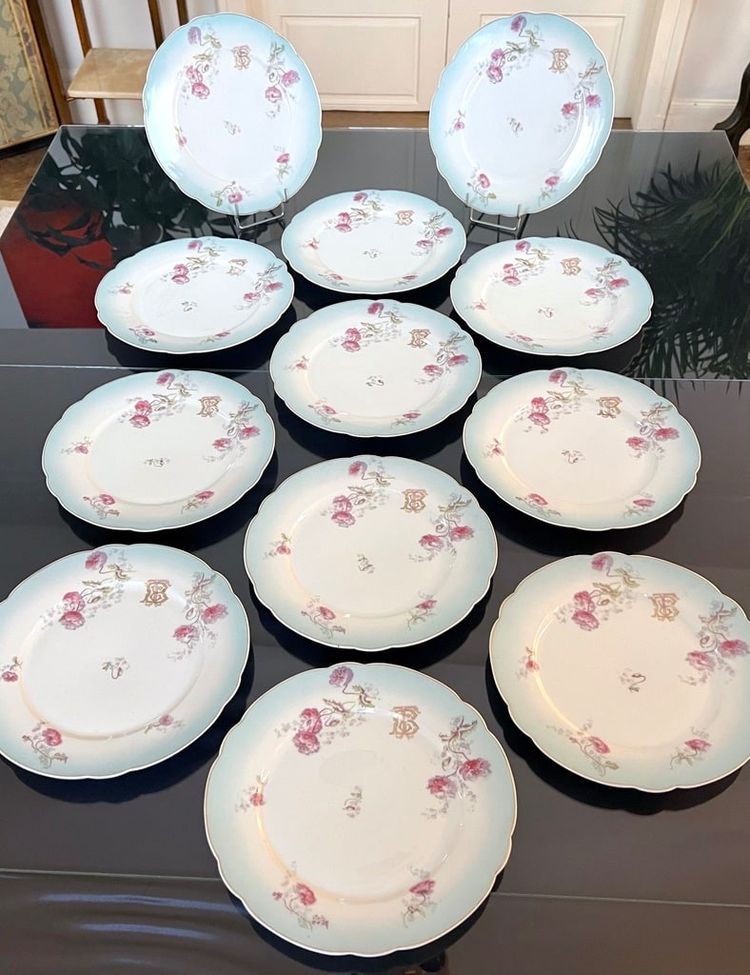 Fine Porcelain Dinner Plate Set - Monogrammed Carnation Flower Decor
